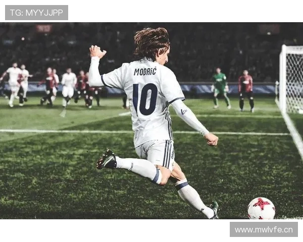 伊涅斯塔与约维蒂奇中场调度分化驱动体系多点参与趋势