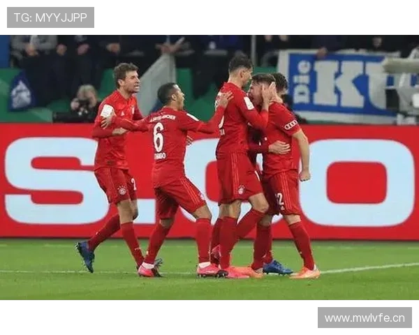 基米希与弗洛伦齐在体系驱动下出现控球偏向分化趋势